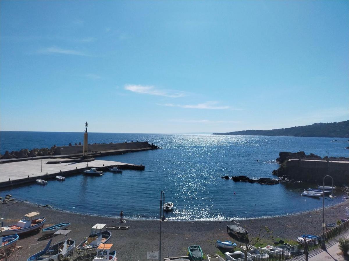 B&B La Spiaggetta Di Stazzo Acireale Bagian luar foto