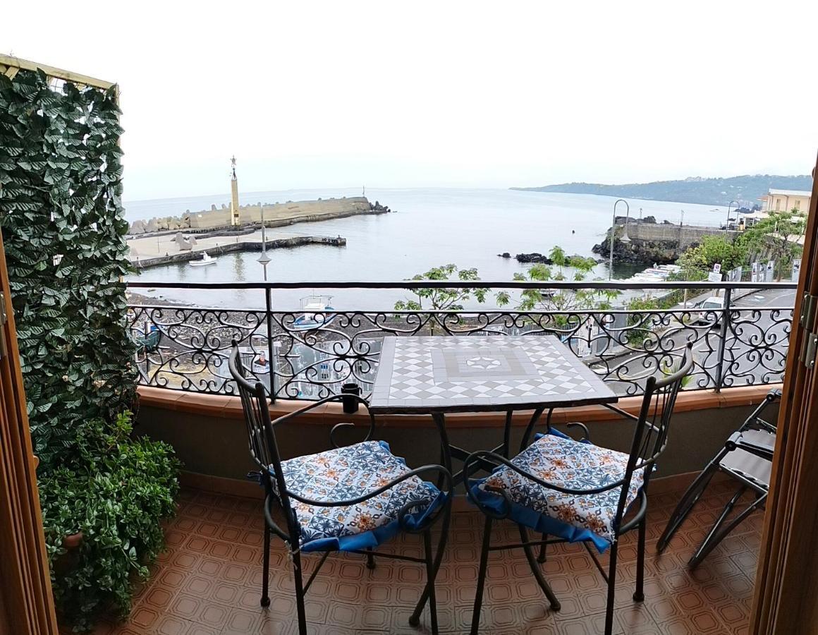 B&B La Spiaggetta Di Stazzo Acireale Bagian luar foto