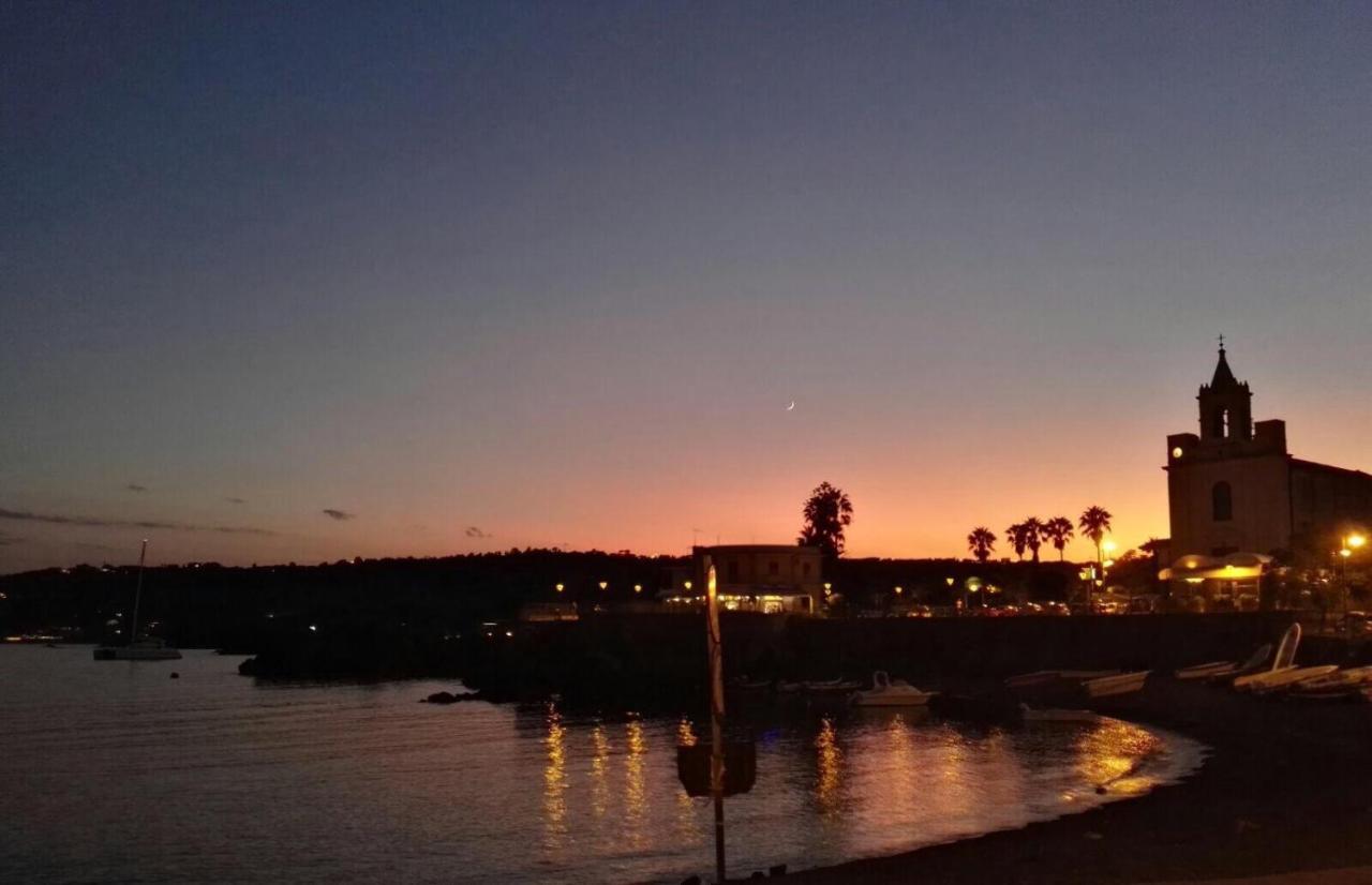 B&B La Spiaggetta Di Stazzo Acireale Bagian luar foto