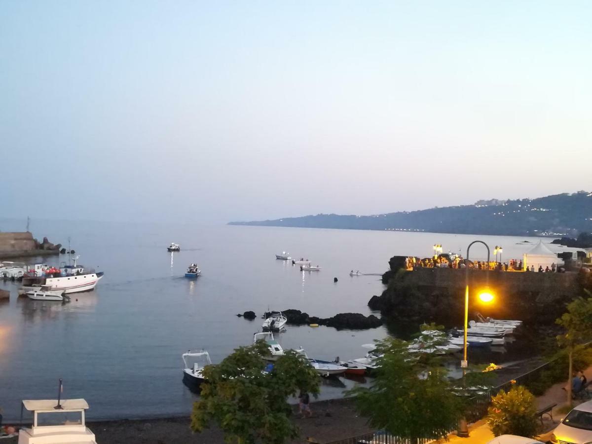B&B La Spiaggetta Di Stazzo Acireale Bagian luar foto